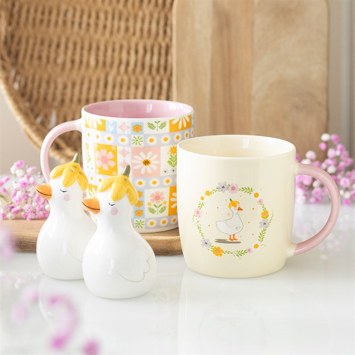 Ceramic Daisy & Duck Salt and Pepper Shakers